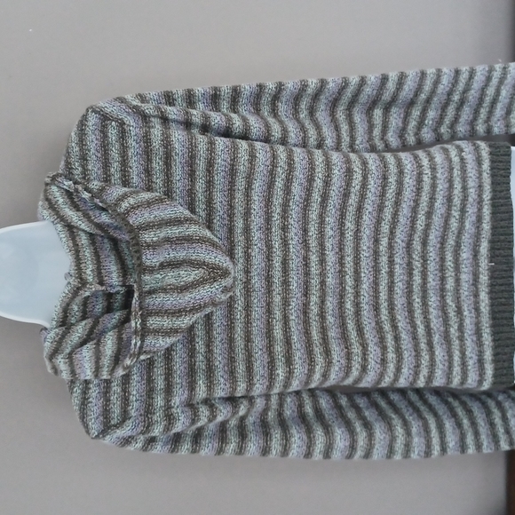 TNA Aritzia Baja  knit sweater Size S Hoodie - Picture 6 of 8